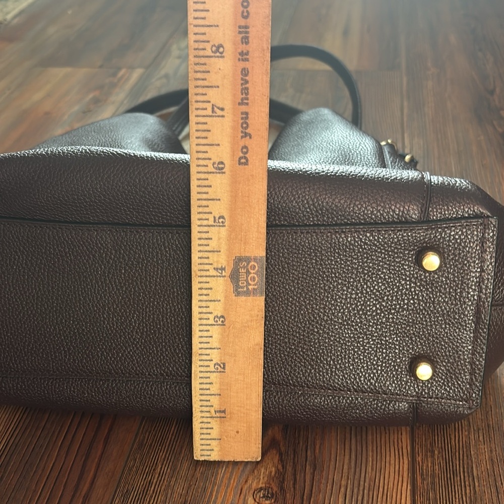 Coach EDIE Shoulder Bag 31 Deep Aubergine with gold hardware Perfect
Condition - Picture 10 of 11